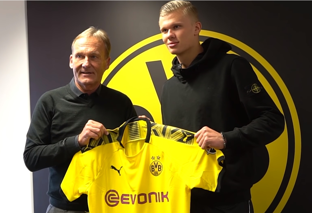 2025巴西球队战南解13：红黑击败大绿，夺队史第四冠（2025巴西球队征战南解13：红黑力克大绿，问鼎队史第4冠）