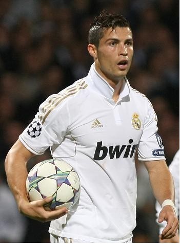 全运会｜排球男子18岁以下组小组赛：四川队不敌上海队（全运会男排U18小组赛：四川队不敌上海队）