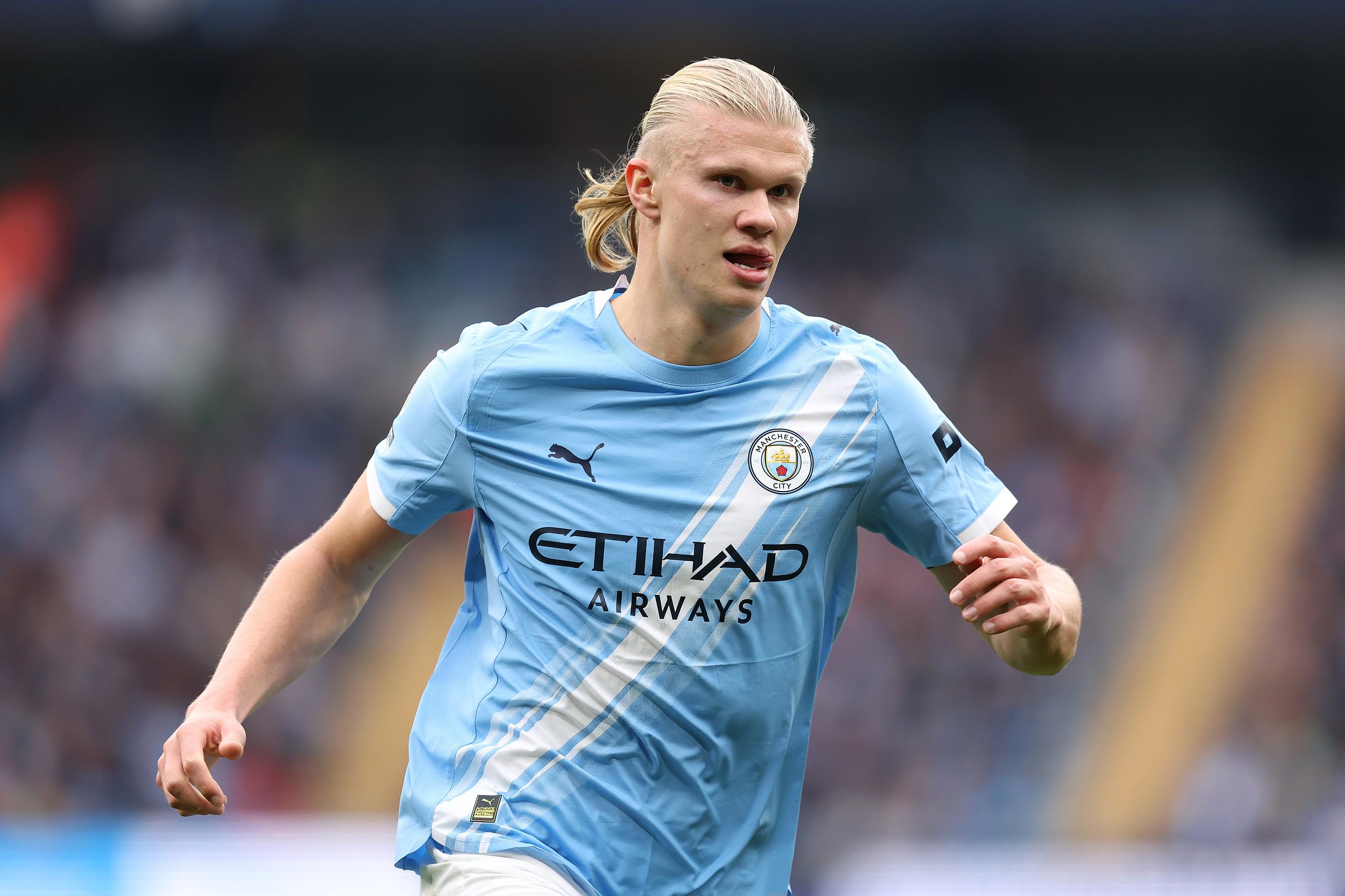 埃贝尔谈马丁内利进球：若诺伊尔留在门线上可能还有机会扑救（埃贝尔评马丁内利破门：诺伊尔若守在门线上或仍有机会扑出）