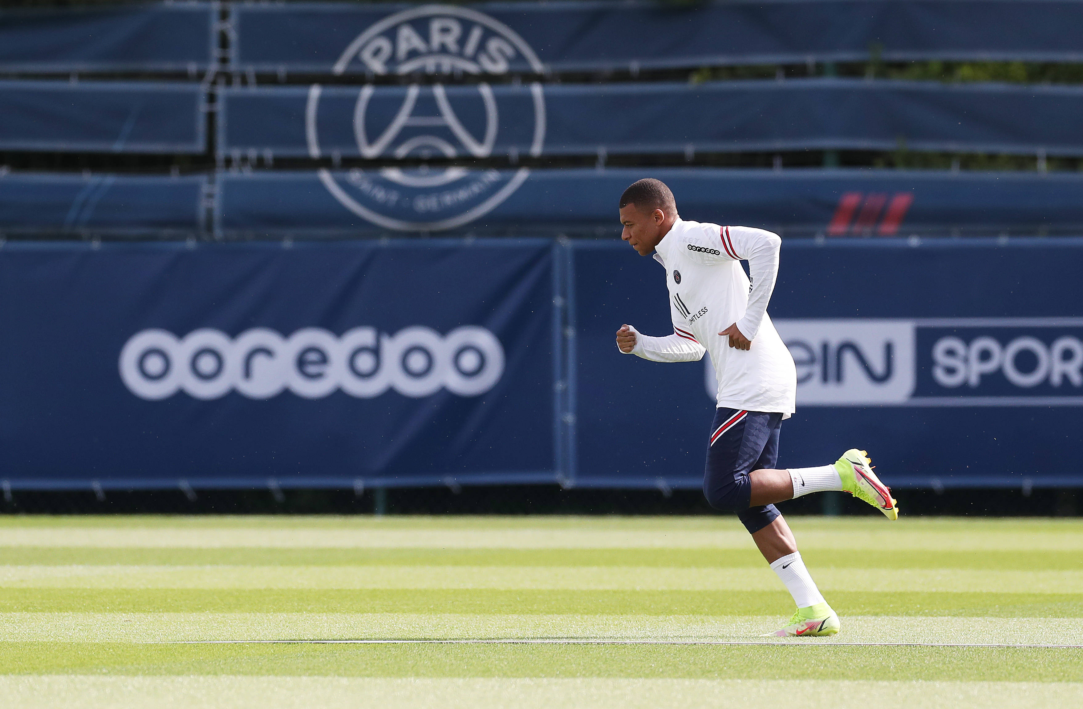 NBA每日最佳：米切尔爆发砍48分，恩比德39+9，乔治39分（NBA今日焦点：米切尔轰48分，恩比德39+9，乔治砍下39分）