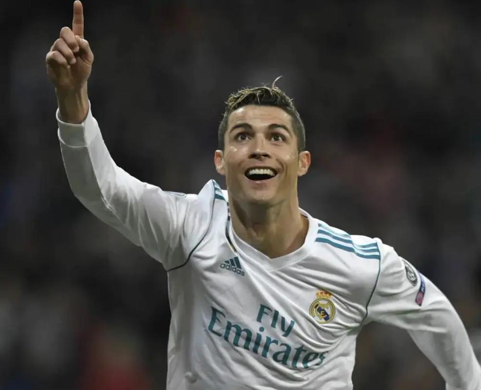 米体：邓弗里斯预计12月中旬回归；姆希塔良、达米安接近复出（米体：邓弗里斯料12月中旬归队；姆希塔良、达米安复出在即）