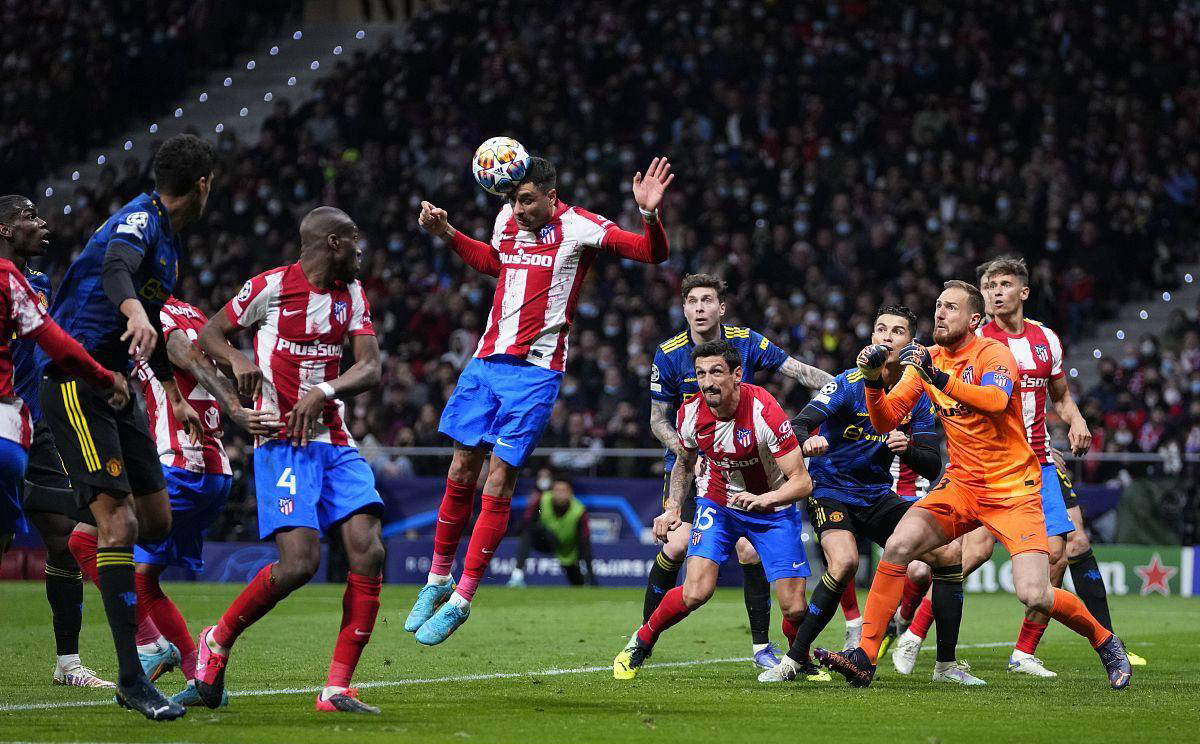 德天空：目前谢什科和曼联的转会进展远高于西蒙斯与切尔西（德天空：曼联与谢什科的转会进展领跑，西蒙斯与切尔西明显落后）